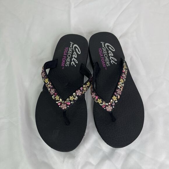 Cali from Skechers Meditation Daisy Garden Flip Flops Sandals Size 7 NWOB casual - Picture 1 of 5